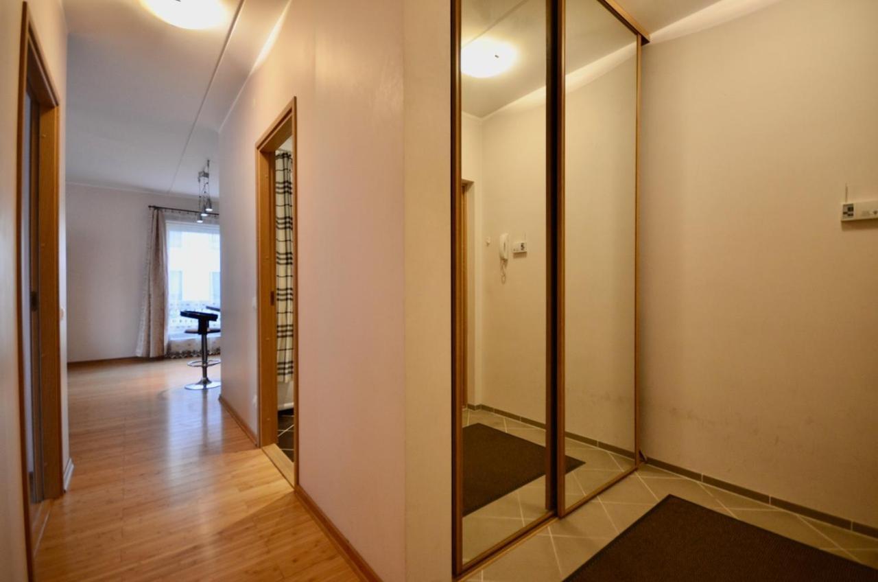 Fabulous Location Apartments Tallin Habitación foto