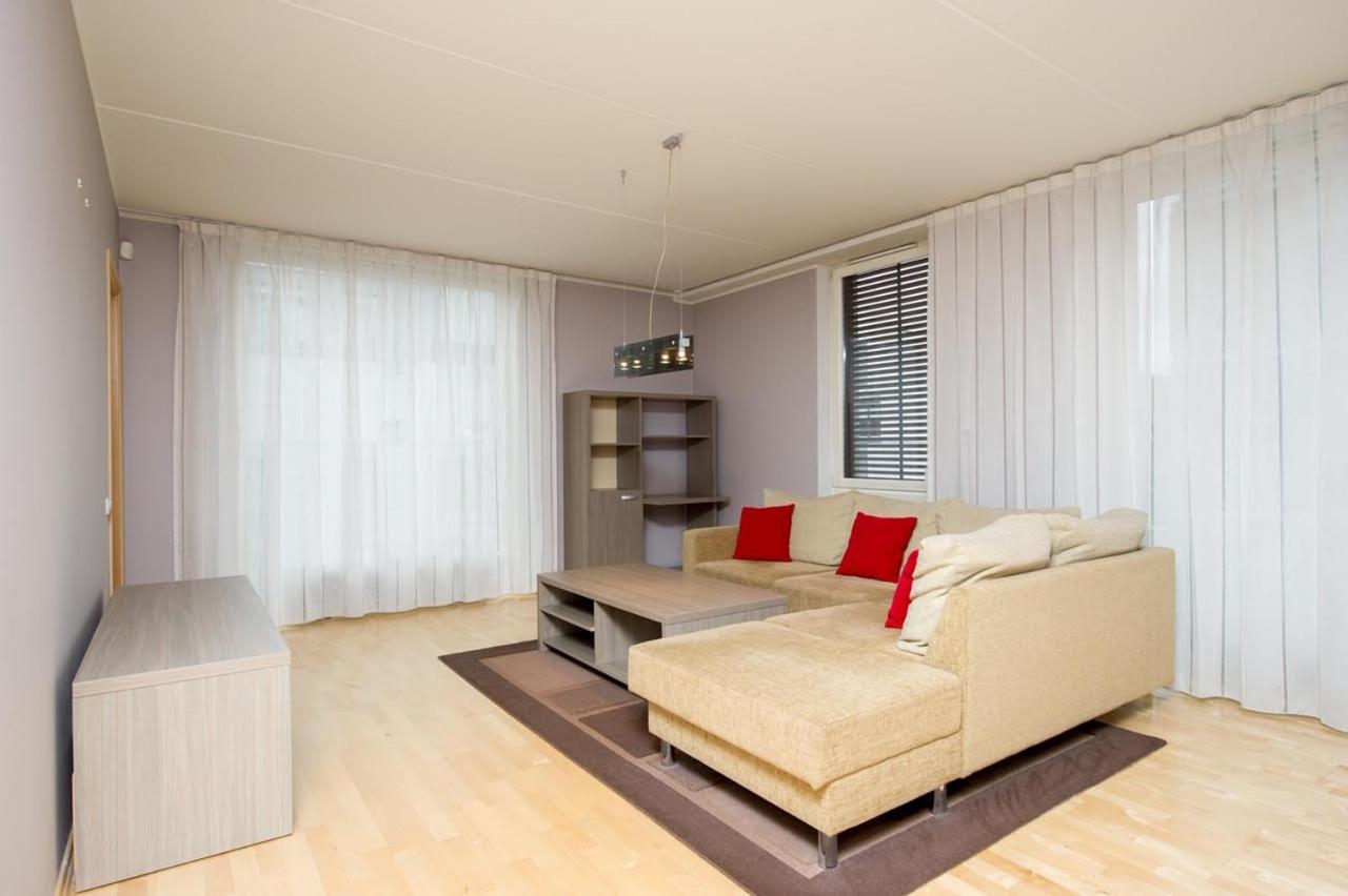 Fabulous Location Apartments Tallin Habitación foto